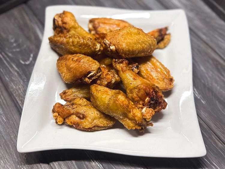 Курячі крильця Буфало