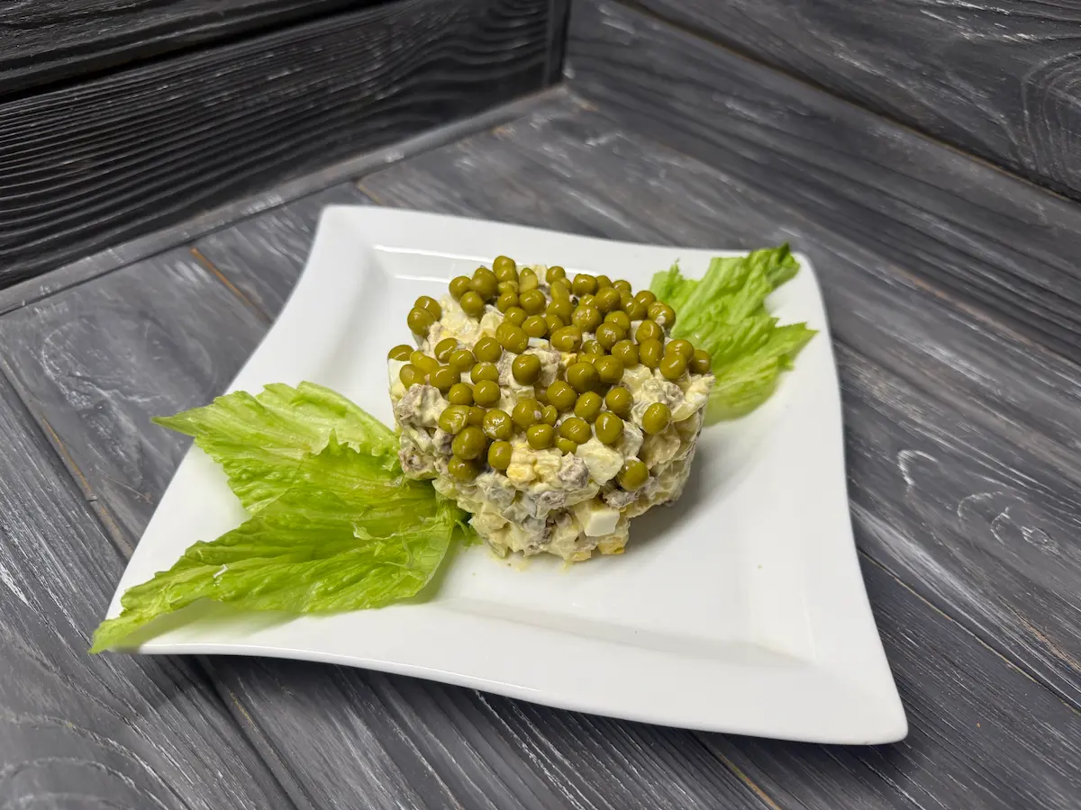 Салат Столичний